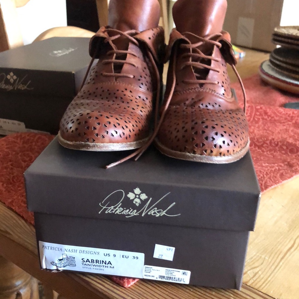 Patricia Nash Boots